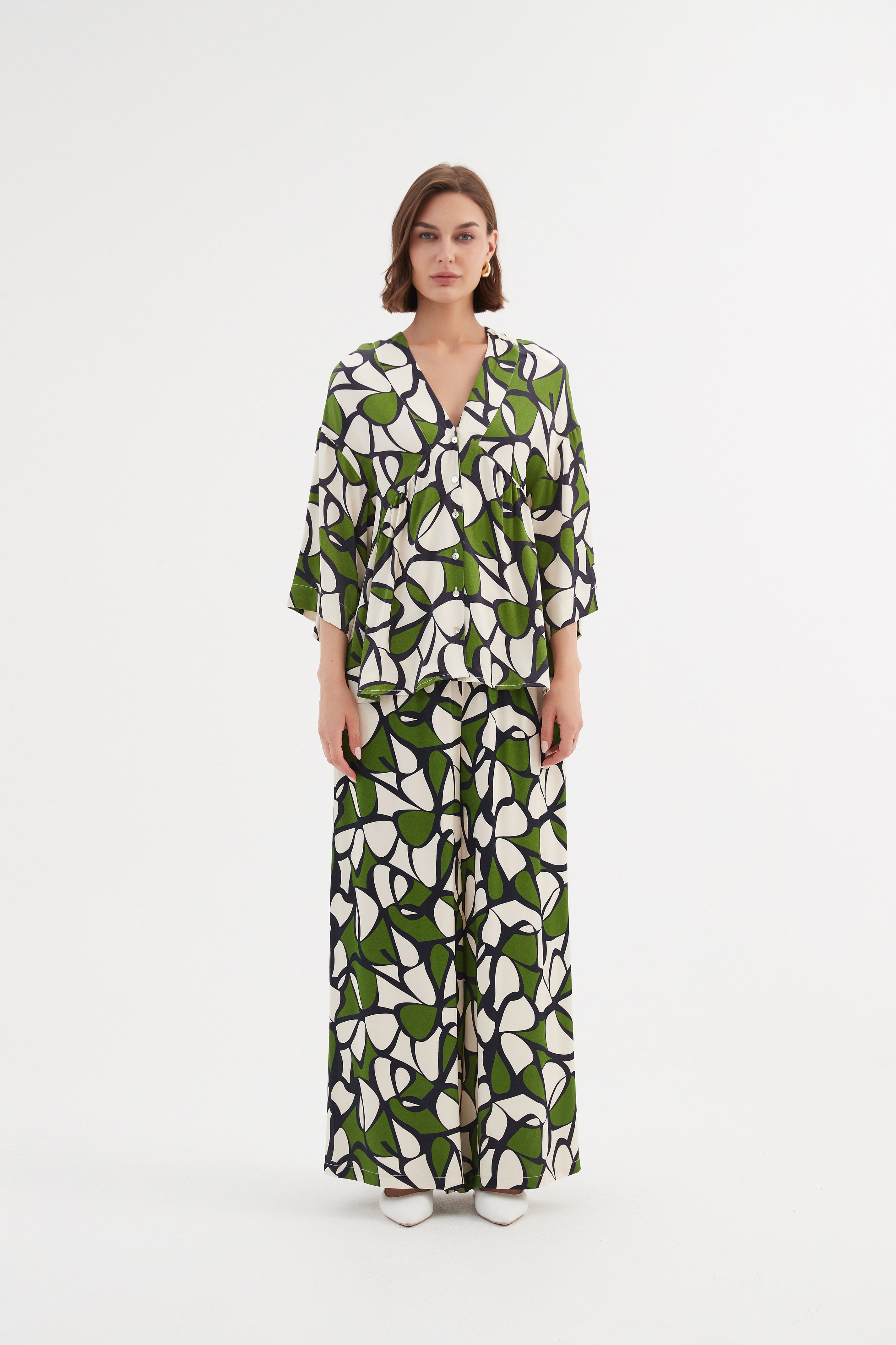 Tirelli V Neck Peplum Top Rayon Green Oasis-Shirts & Tops-White finn