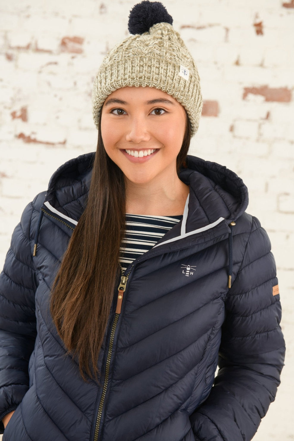 Lighthouse Laurel Coat