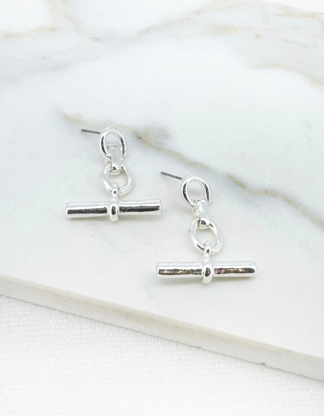 Envy T-Bar Earrings 4838-Envy-White finn