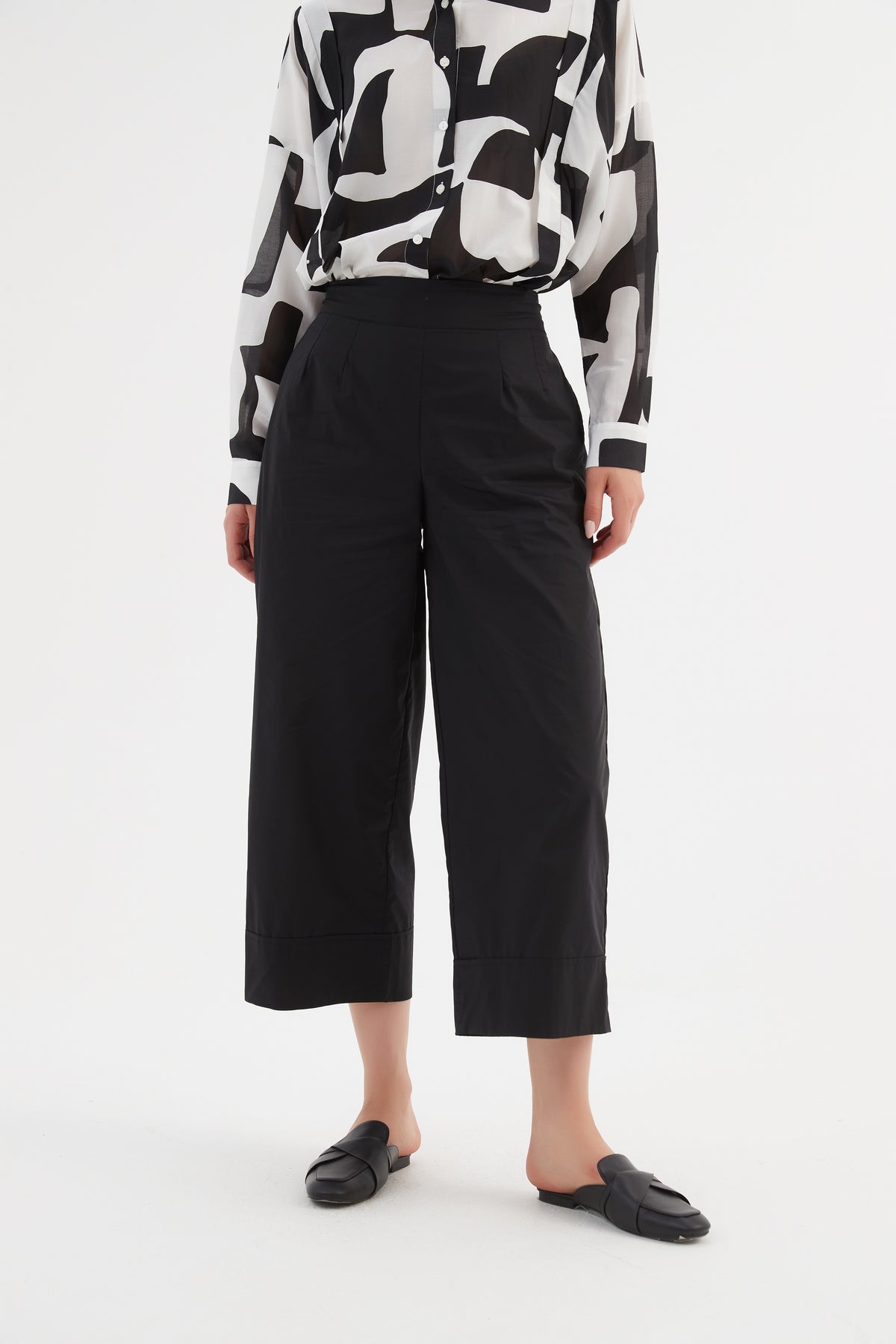 Tirelli Classic Pant Black-Trouser-White finn