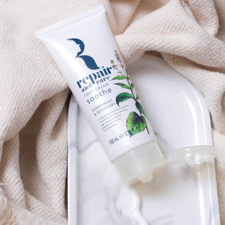 Repair and Care Foot Cream-Body Care-White finn