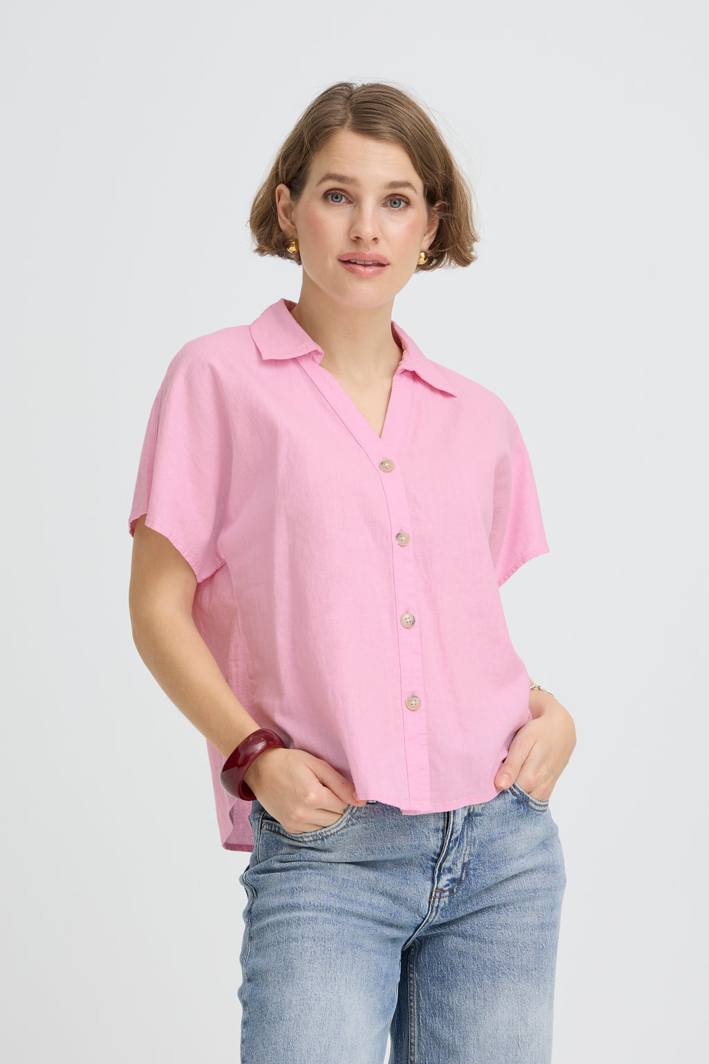 B young Byfalakka Cap Sleeve Shirt