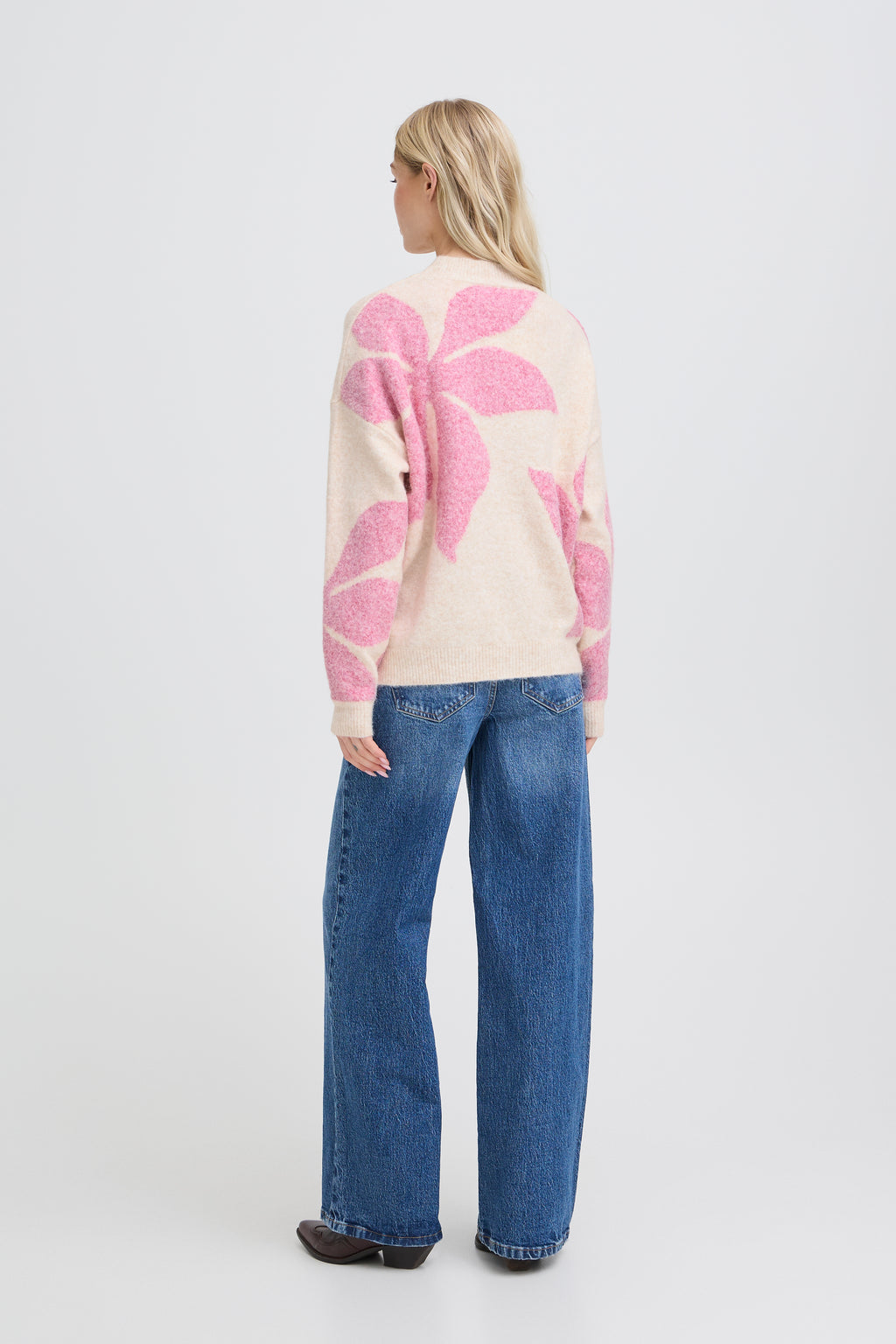 B young Byomea Flower Jumper 3-b.young-White finn
