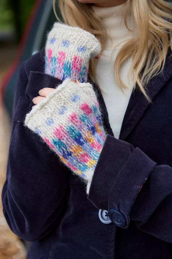 Pachamama Arundel Handwarmer Oatmeal-Pachamama-White finn