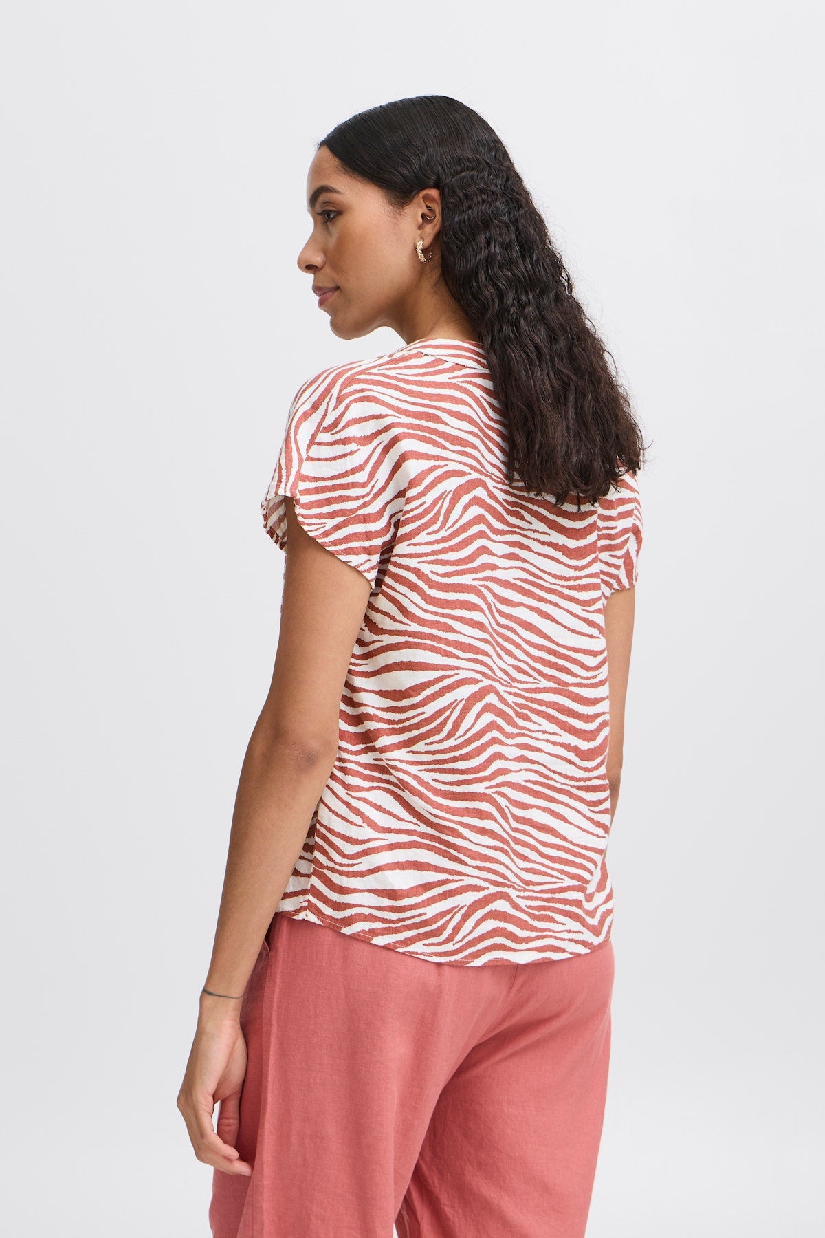 B young Byfalakka Blouse-White finn