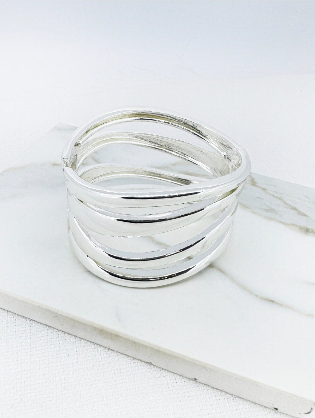 Envy Large Cuff Bracelet 4708-Envy-White finn
