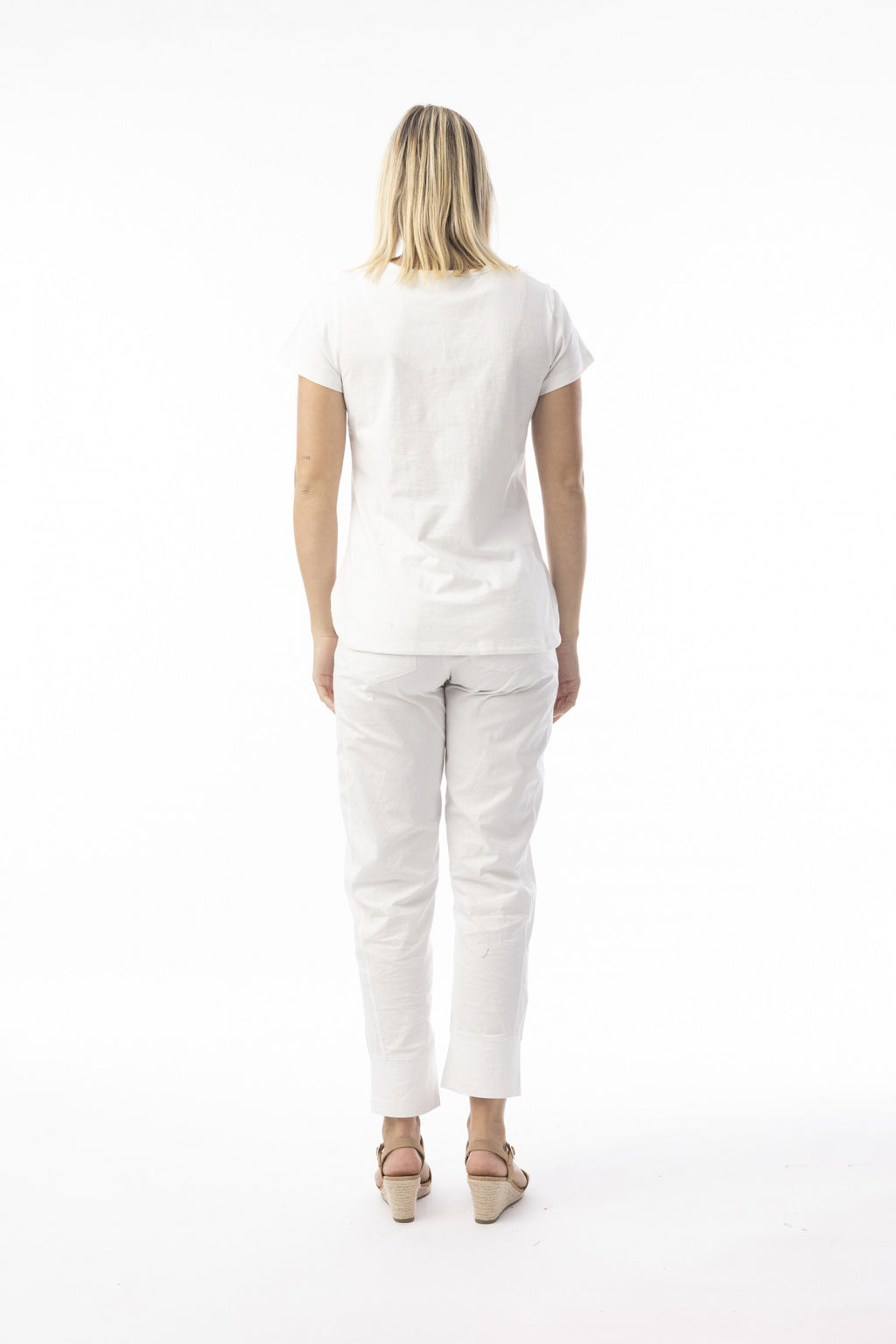 Orientique Knit Essentials Tee V-White finn -White finn