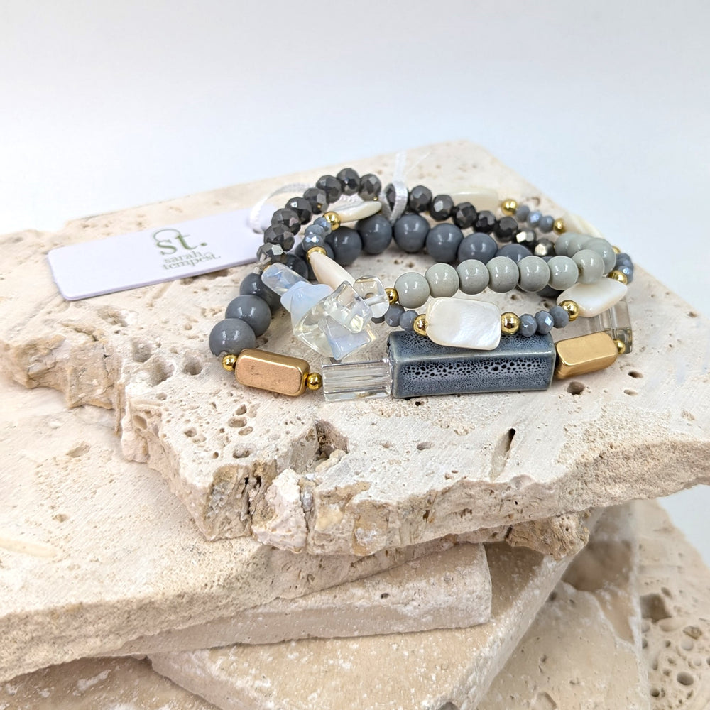 Luxury beaded bracelet Gray Mix HZ110H