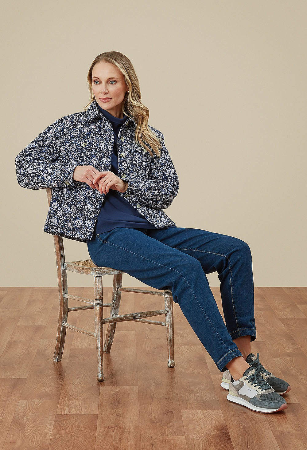 SHREE QUILTED SHACKET MARINA-Adini-White finn