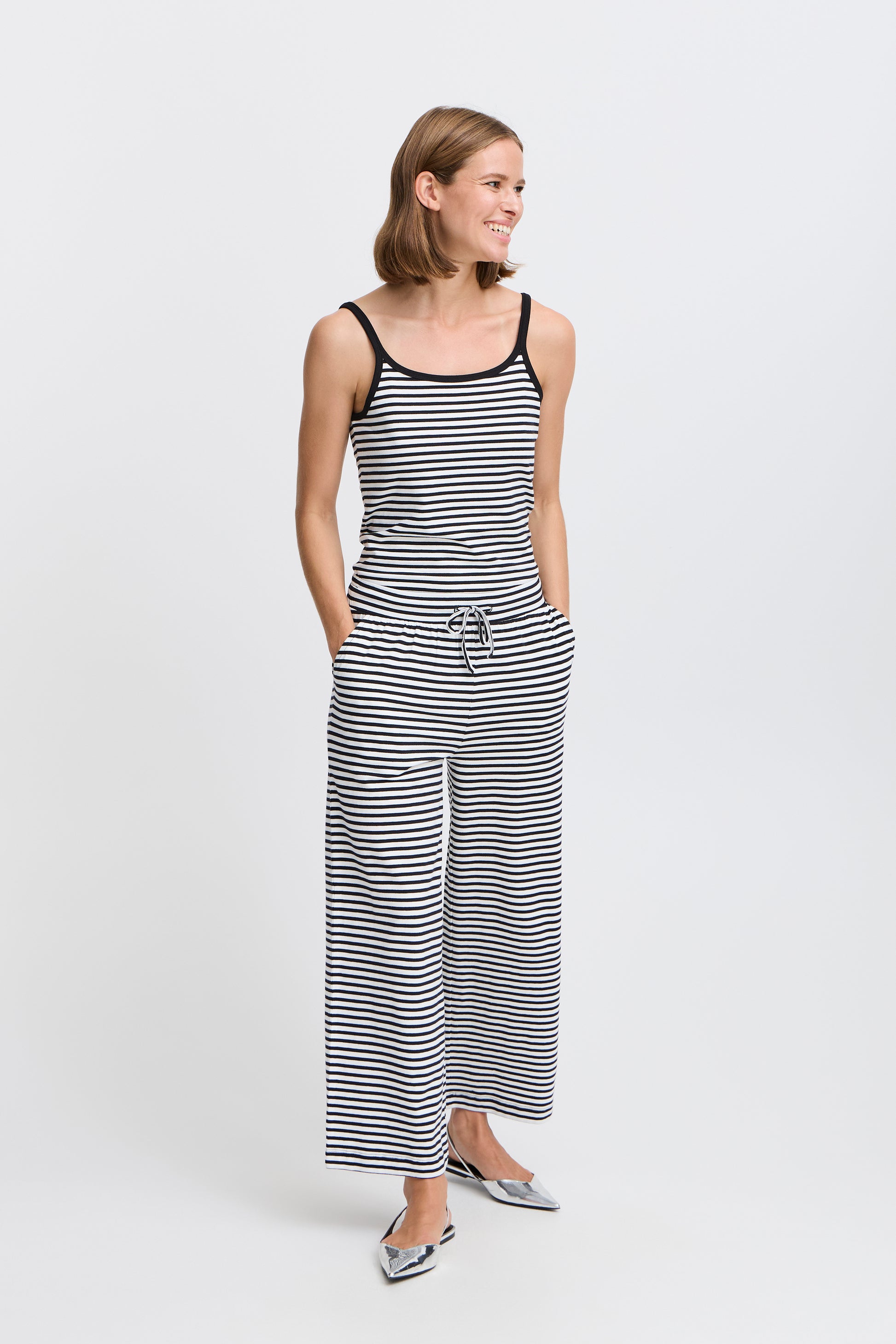 B young Bypandinna Trousers Striped-White finn