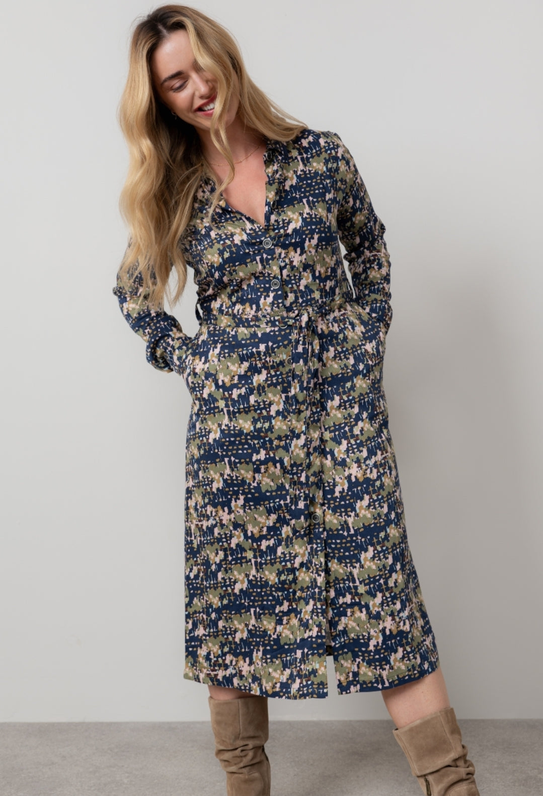 Lily and Me Anya Midi Shirt Dress Clover-White finn