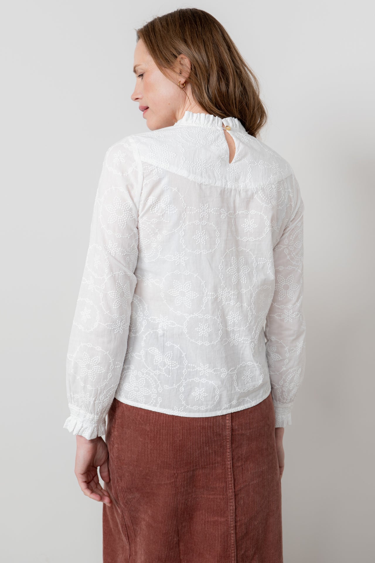 Lily and Me Fiona Top Embroidered-White finn