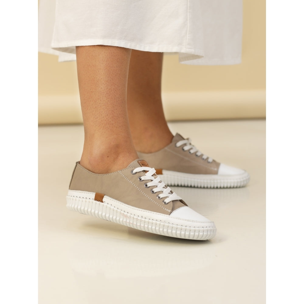 Lunar Trainer Truffle 11-Footwear-White finn